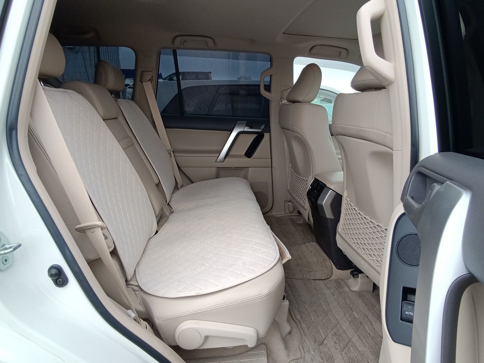 TOYOTA LAND CRUISER PRADO TX-L 2022 MODEL PEARL COLOR