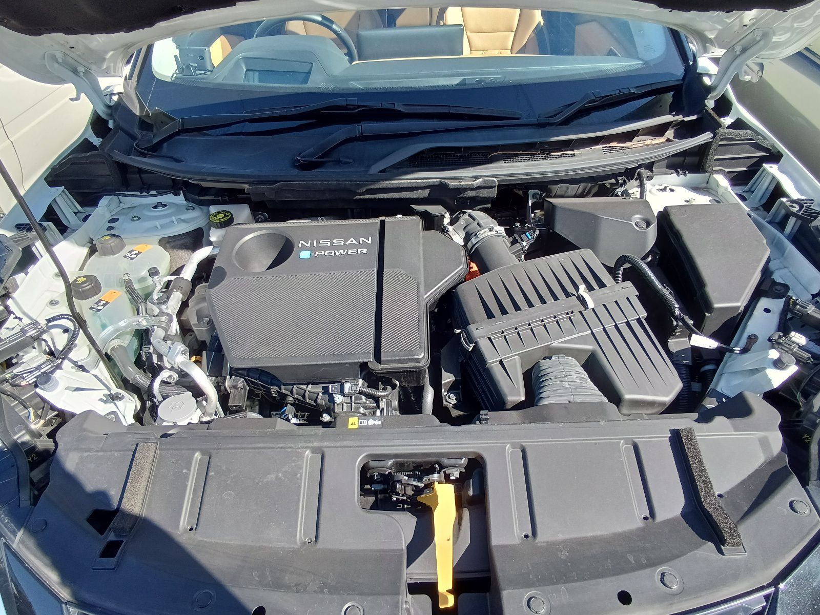 NISSAN X-TRAIL GE-4ORCE 2022 MODEL PEARL COLOR