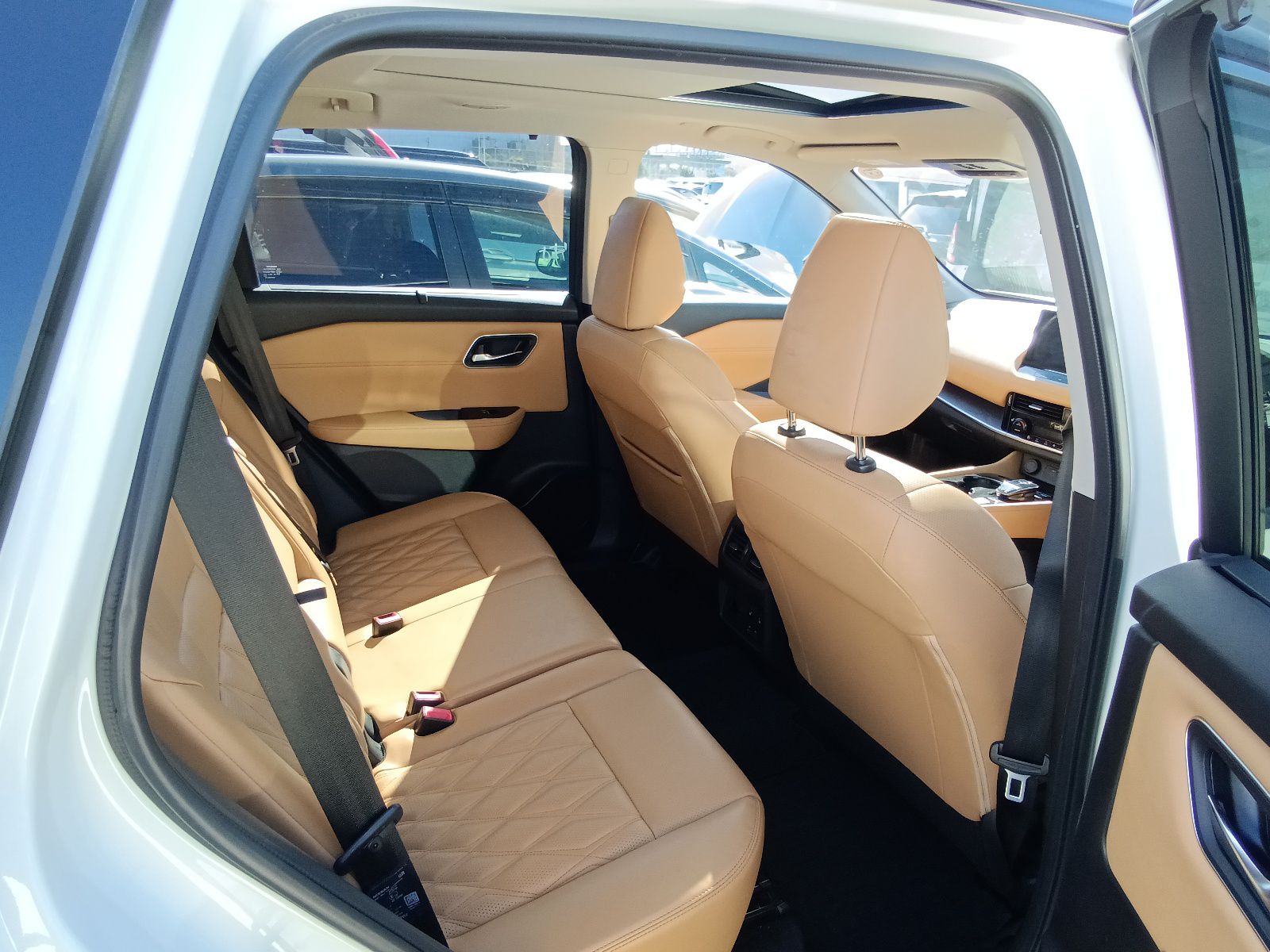 NISSAN X-TRAIL GE-4ORCE 2022 MODEL PEARL COLOR