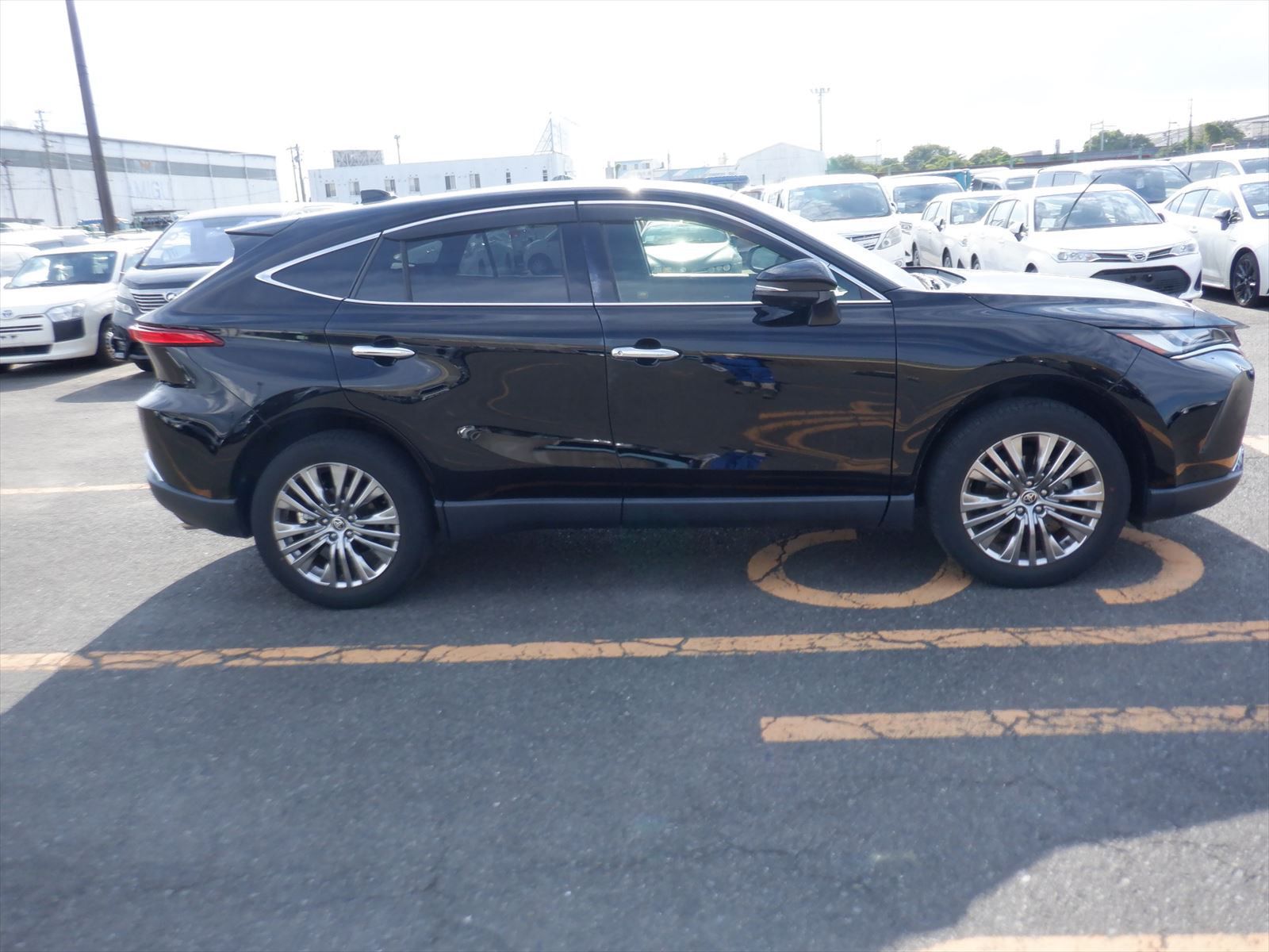 TOYOTA HARRIER Z LEATHER PACKAGE 2020 MODEL BLACK COLOR