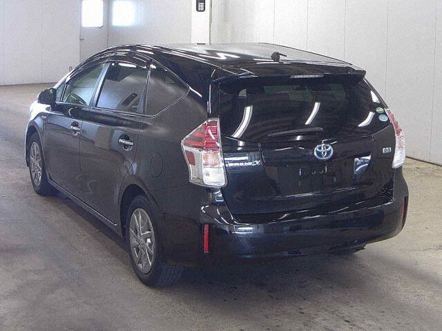 TOYOTA PRIUS ALPHA S TUNE BLACK 2020 MODEL BLACK METALLIC COLOR
