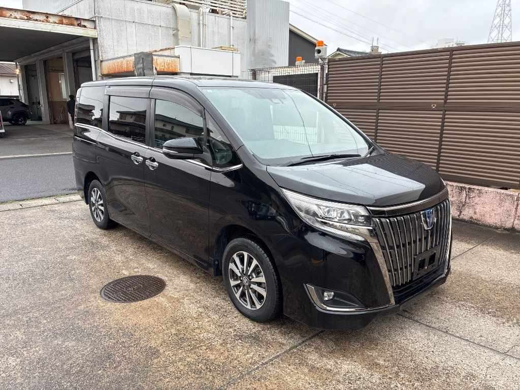 TOYOTA ESQUIRE GI PREMIUM HYBRID 2021 MODEL BLACK COLOR