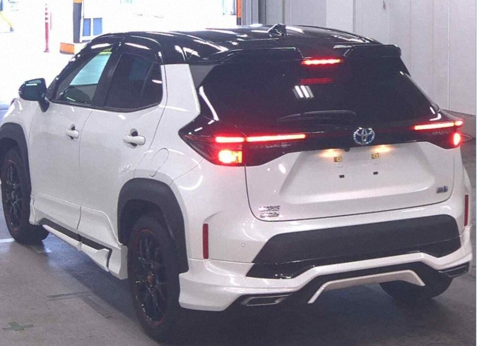 TOYOTA YARIS CROSS Z LEATHER 2021 MODEL PEARL DUAL TONE COLOR