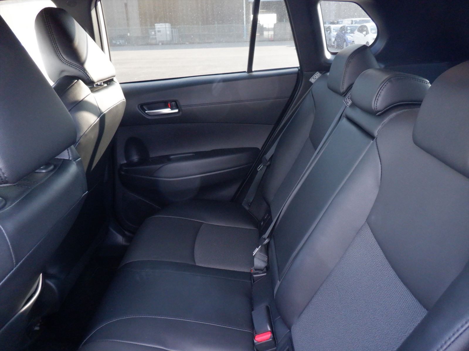 TOYOTA COROLLA CROSS Z 2025 MODEL PEARL COLOR
