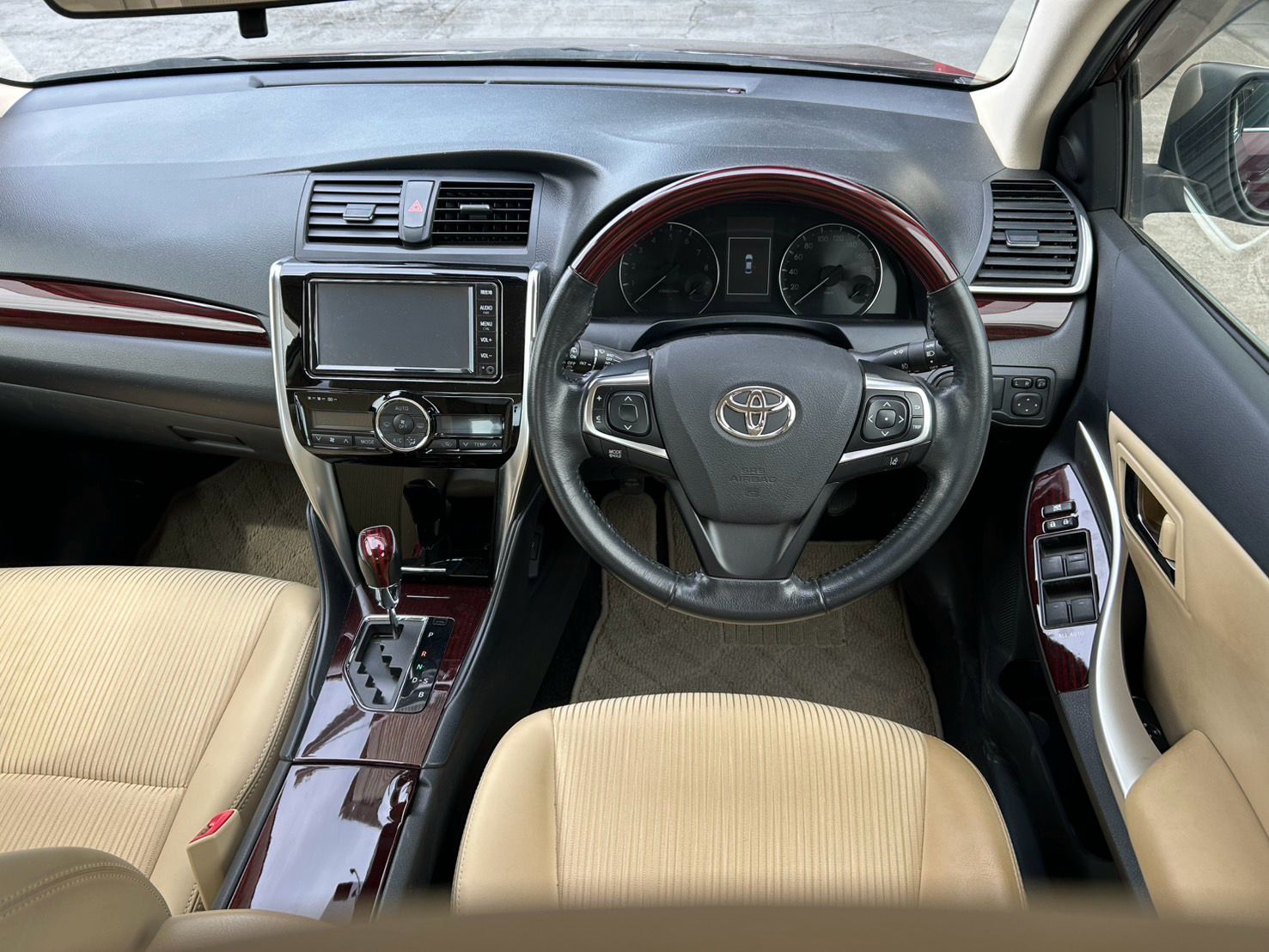 TOYOTA PREMIO F EX 2020 MODEL WINE COLOR