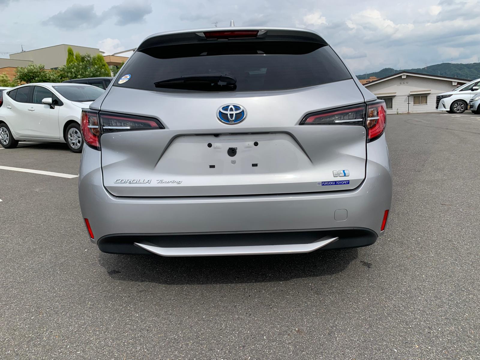 TOYOTA COROLLA TOURING G-X 2021 MODEL SILVER COLOR