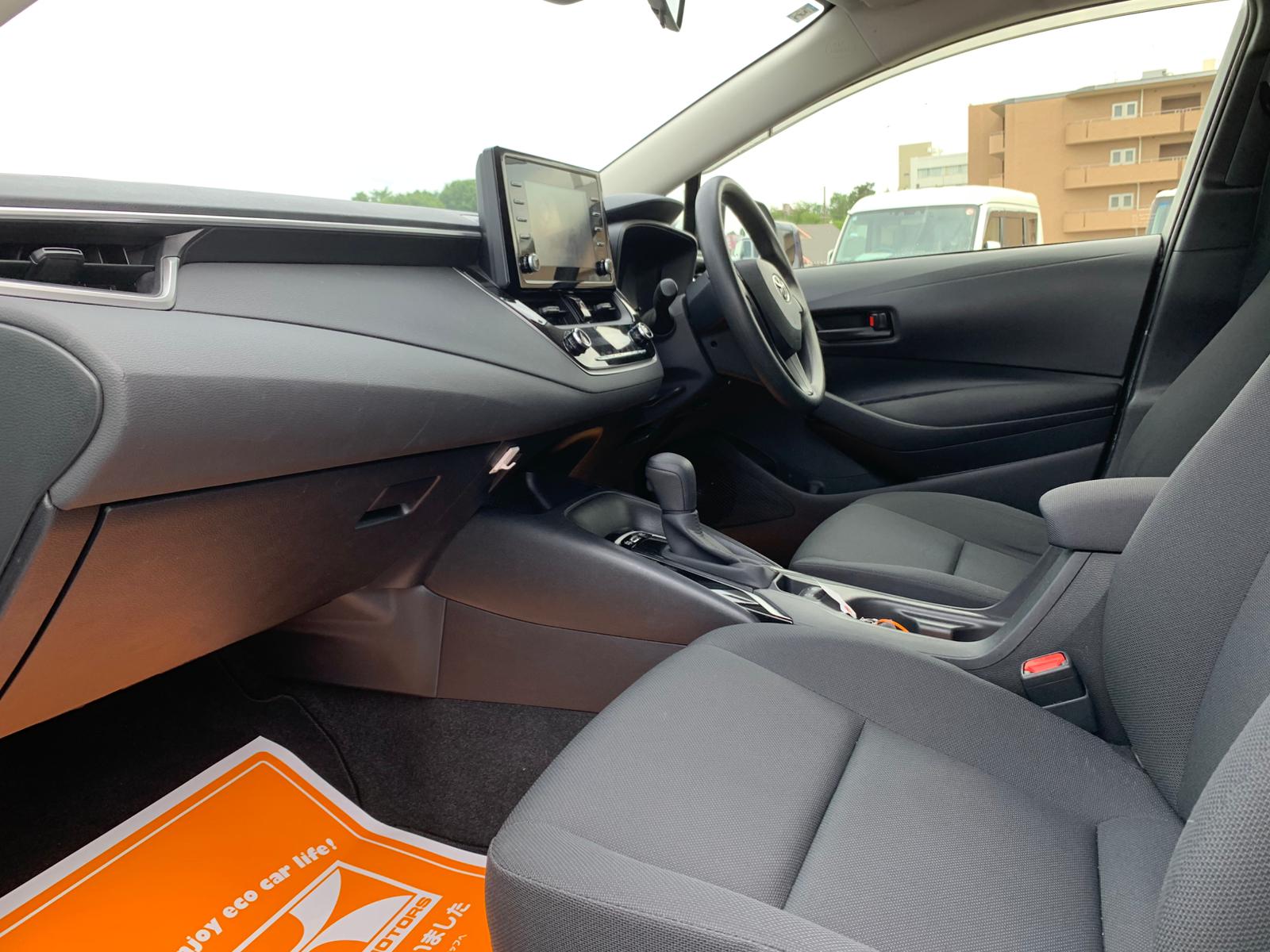 TOYOTA COROLLA TOURING G-X 2021 MODEL SILVER COLOR