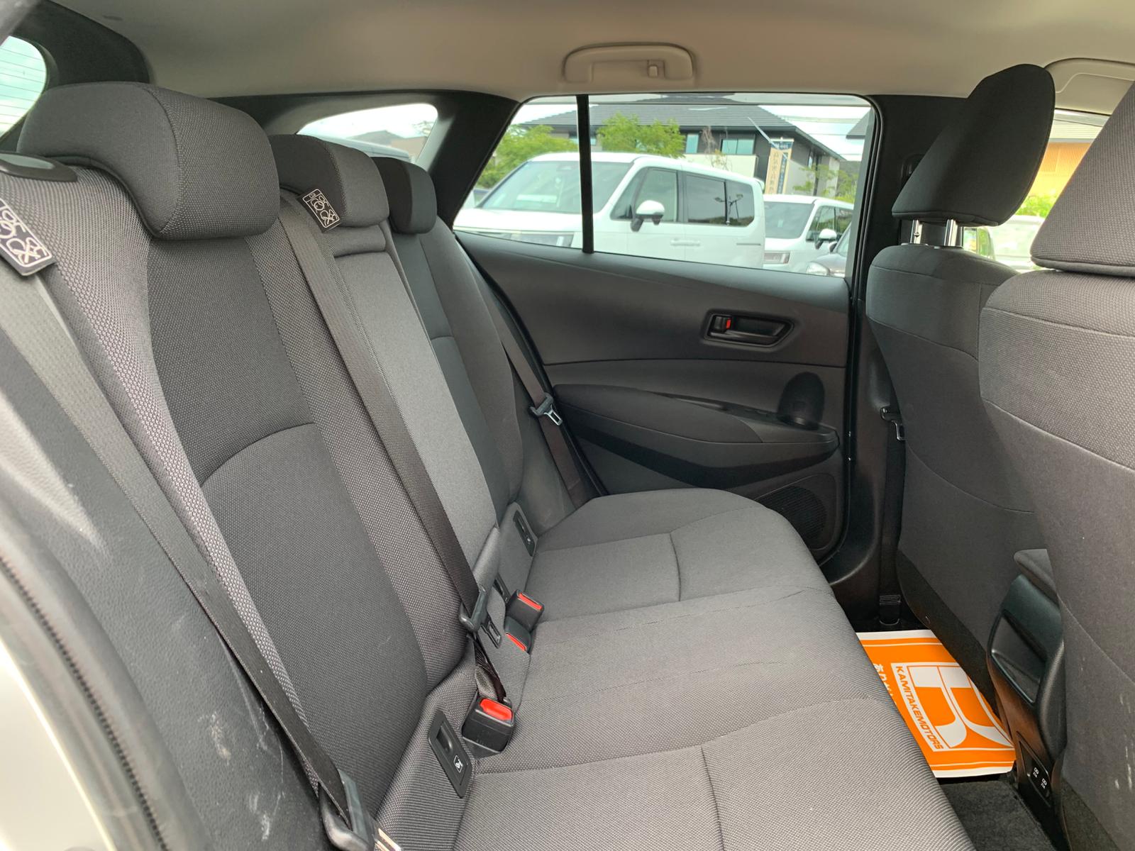 TOYOTA COROLLA TOURING G-X 2021 MODEL SILVER COLOR