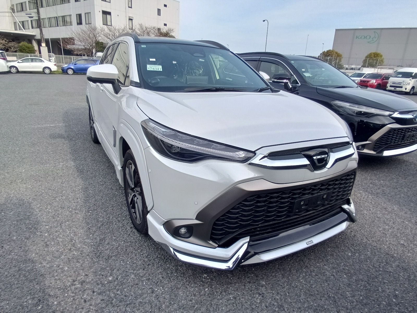 TOYOTA COROLLA CROSS Z 2024 MODEL PEARL COLOR