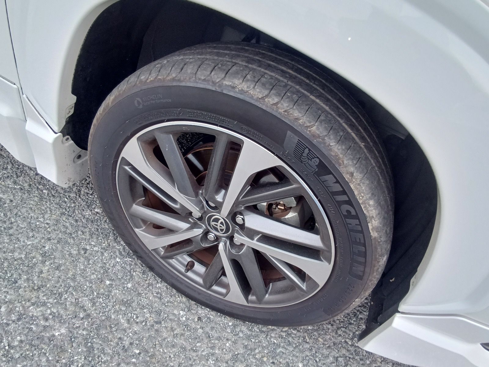 TOYOTA COROLLA CROSS Z 2024 MODEL PEARL COLOR