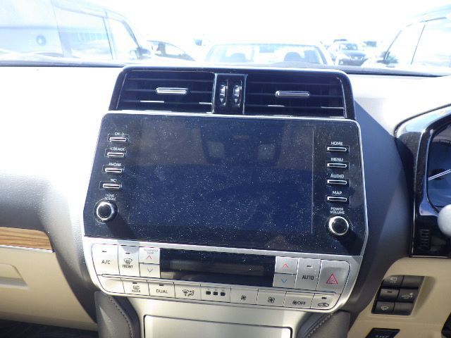 TOYOTA LAND CRUISER PRADO TX-L 2022 MODEL PEARL COLOR