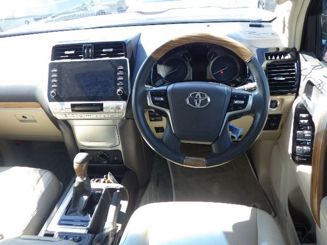 TOYOTA LAND CRUISER PRADO TX-L 2022 MODEL PEARL COLOR