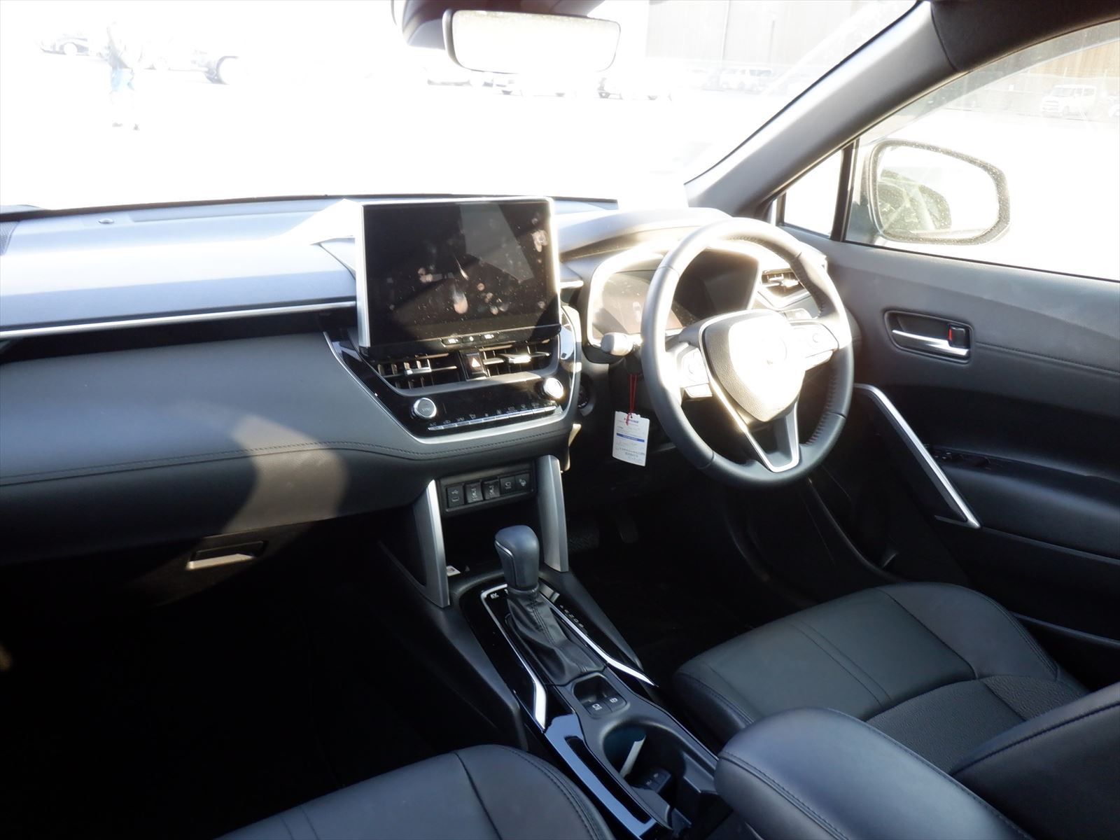 TOYOTA COROLLA CROSS Z 2025 MODEL PEARL COLOR