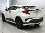 TOYOTA C-HR 2021 MODEL WHITE COLOR