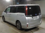 TOYOTA ESQUIRE GI PREMIUM 2021 MODEL SILVER COLOR