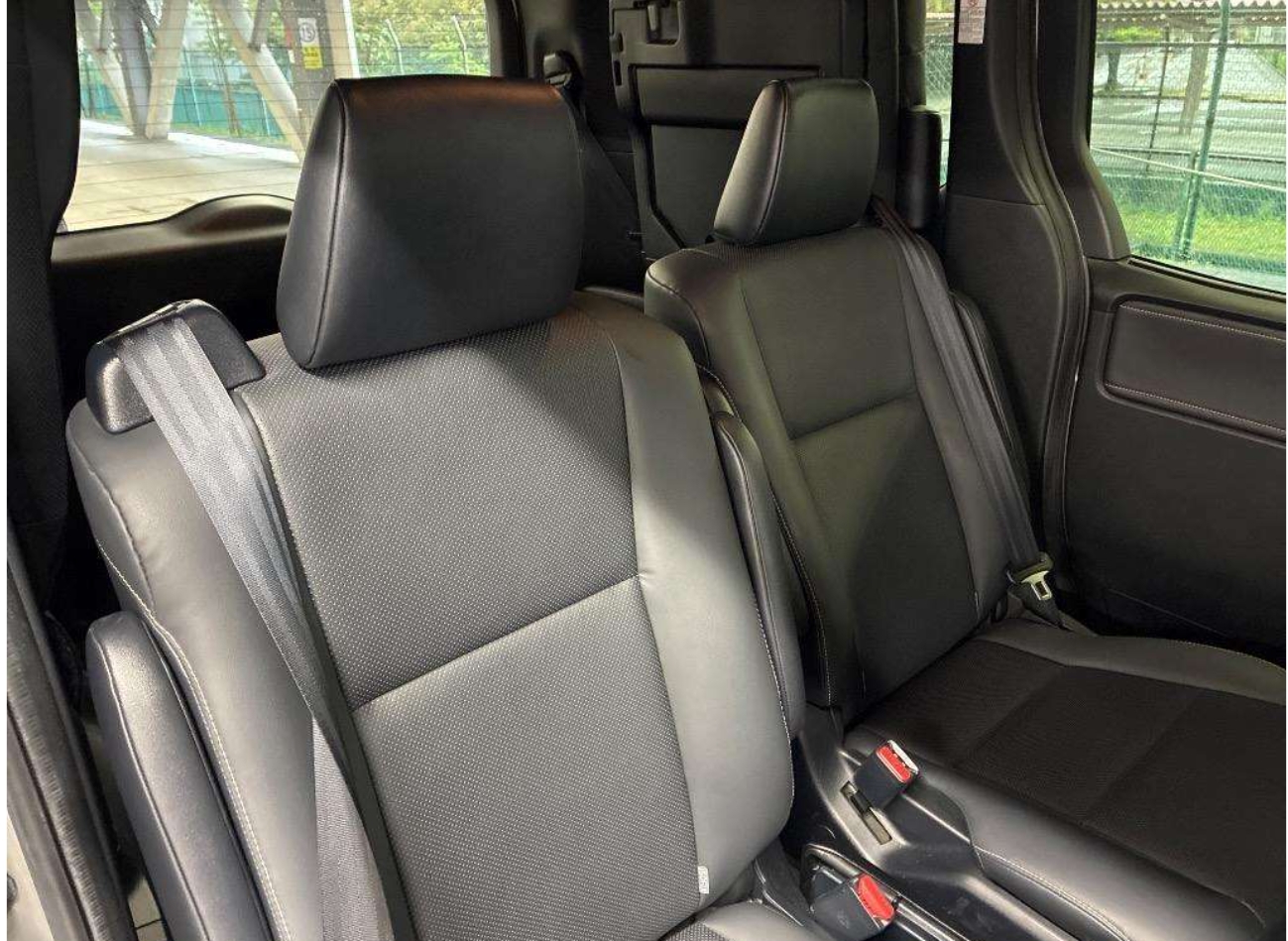TOYOTA ESQUIRE GI PREMIUM 2021 MODEL SILVER COLOR