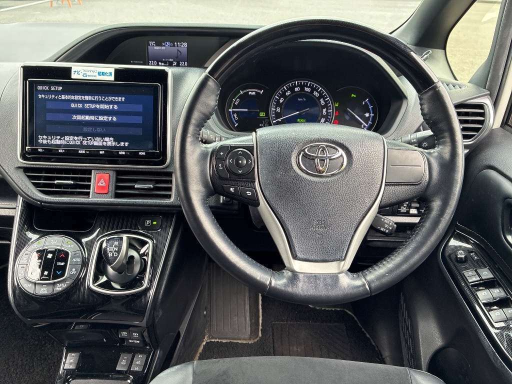 TOYOTA ESQUIRE GI PREMIUM 2020 MODEL PEARL COLOR