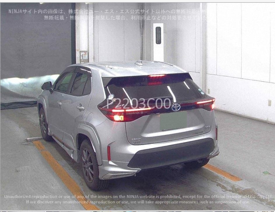 TOYOTA YARIS CROSS Z LEATHER 2021 MODEL SILVER