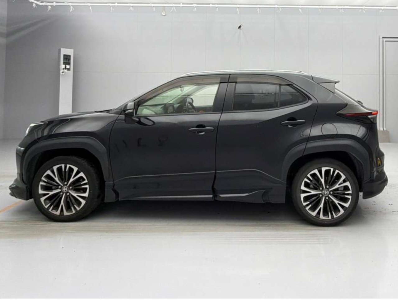 TOYOTA YARIS CROSS Z LEATHER 2021 MODEL BLACK COLOR