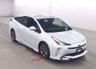 TOYOTA PRIUS S TOURING SELECTION 2021 MODEL PEARL COLOR