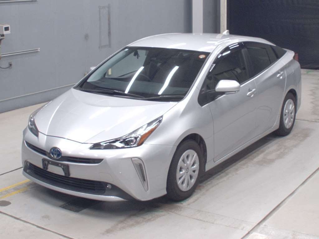 TOYOTA PRIUS HYBRID S SAFETY PLUS 2 2021 MODEL SILVER COLOR