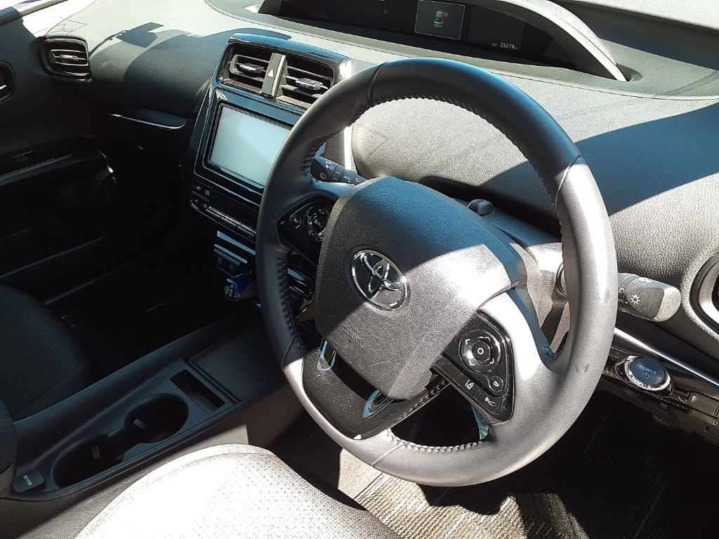 TOYOTA PRIUS HYBRID S SAFETY PLUS 2 2021 MODEL SILVER COLOR