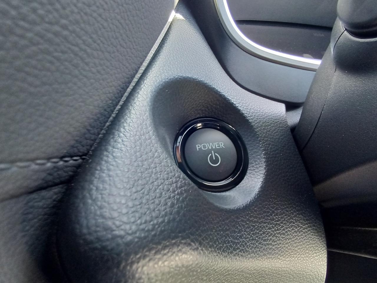 TOYOTA COROLLA CROSS Z LEATHER 2026 MODEL PEARL COLOR